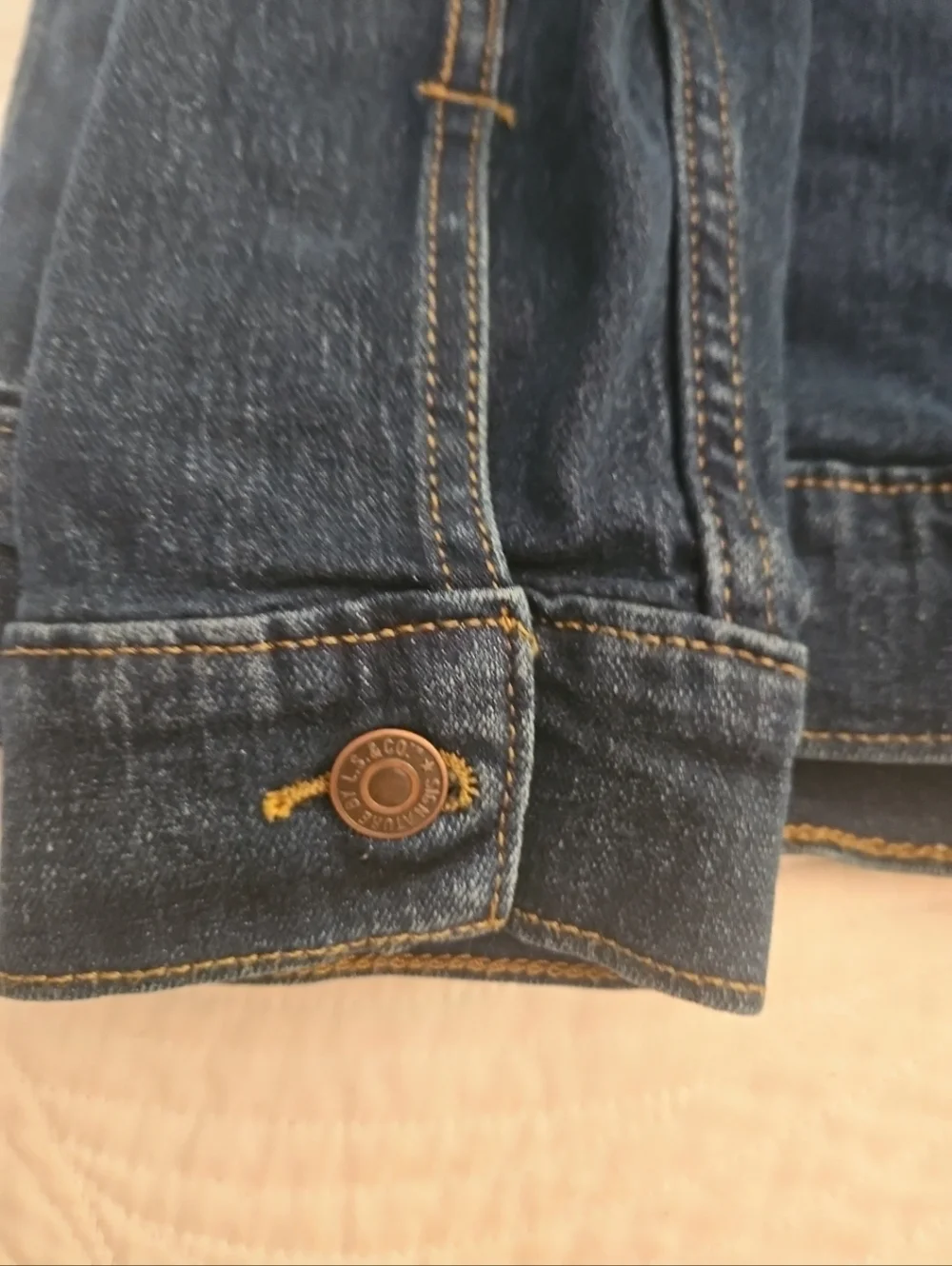 Levi Strauss Signature Gold Jean Jacket Womens Sz Small Blue Denim Classic Fit - Picture 10 of 15